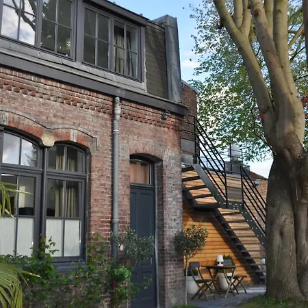 Au Coeur Du Jardin 4* Lila