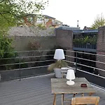 Au Coeur Du Jardin מלון דירות 3*