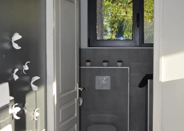 Au Coeur Du Jardin Aparthotel