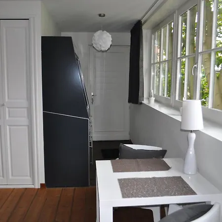 Aparthotel Au Coeur Du Jardin Lille