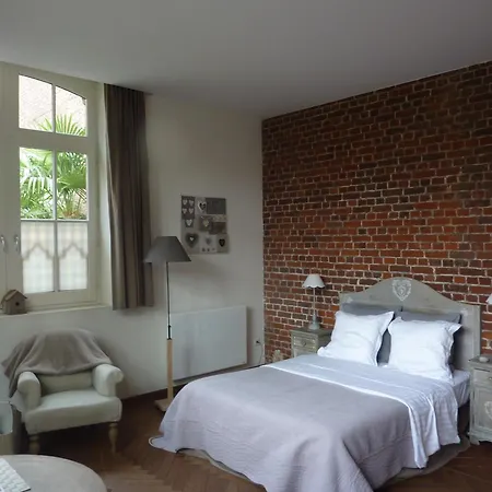 Aparthotel Au Coeur Du Jardin Lille