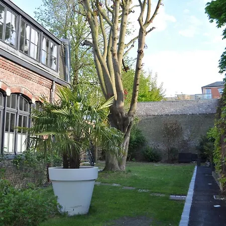 Aparthotel Au Coeur Du Jardin Lille